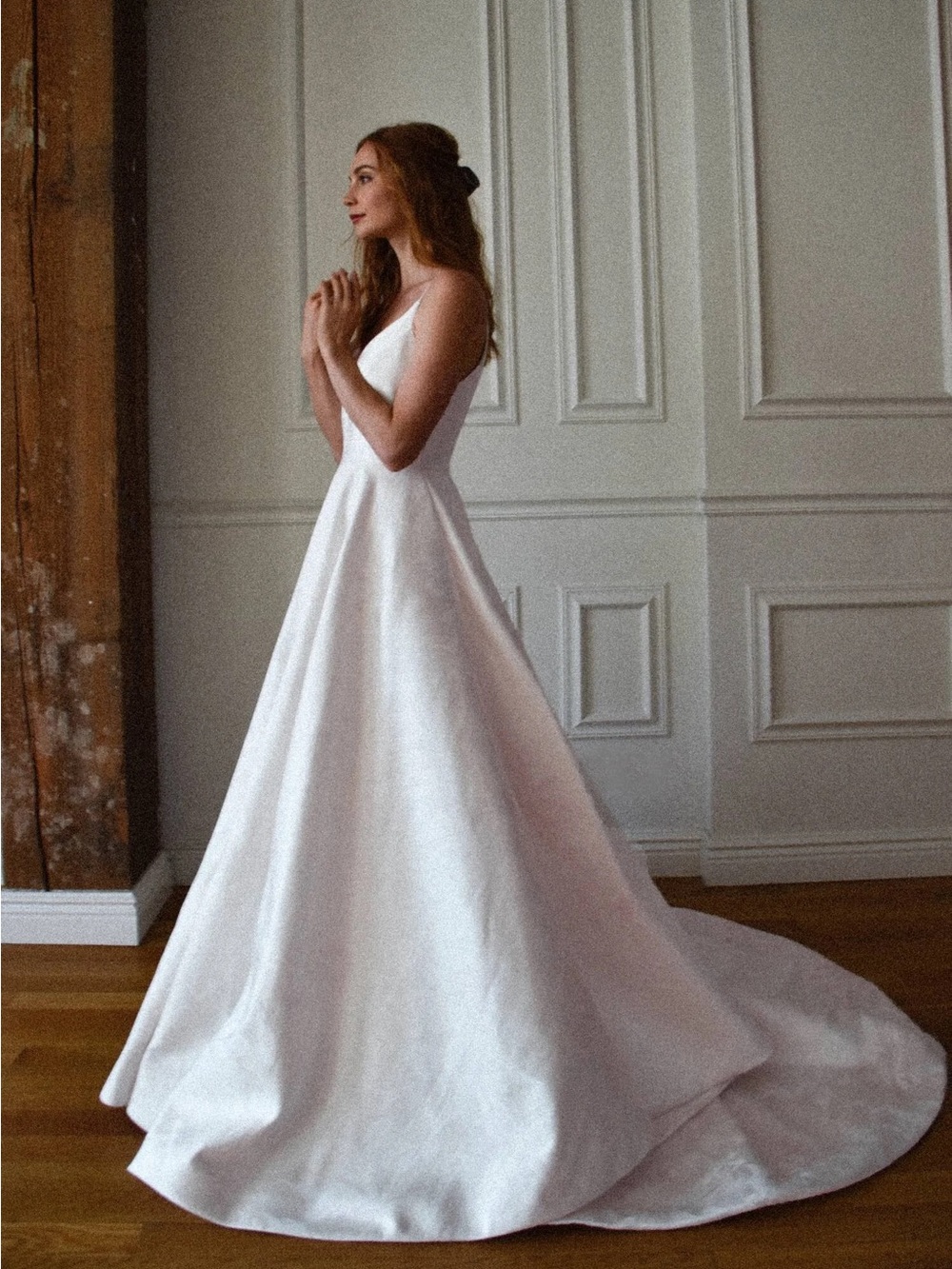 Dearheart by Carol Hannah
Parker Ball gown / Wedding gown in White/Rose Low-Back